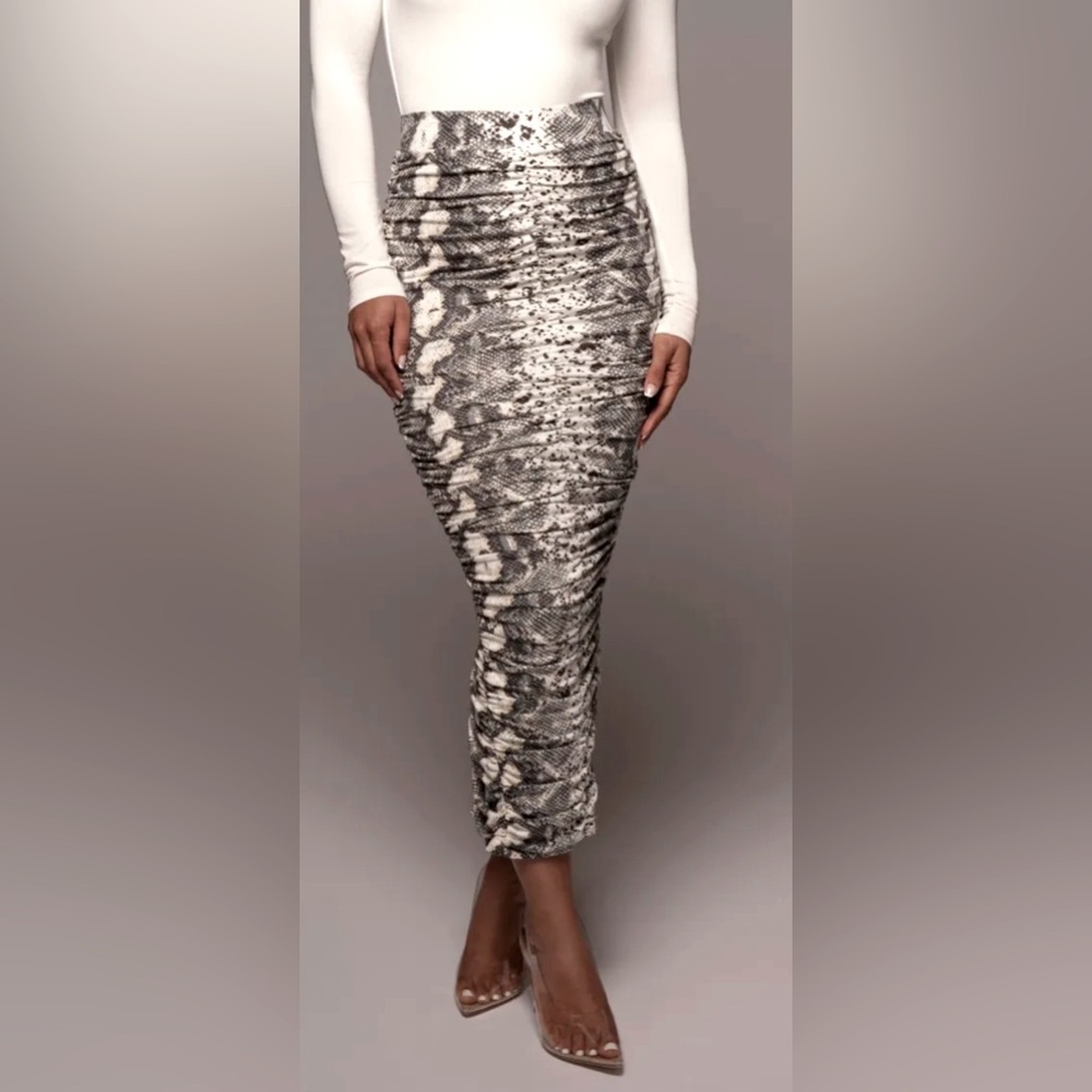 JLUXLABEL Cobra Ruched skirt